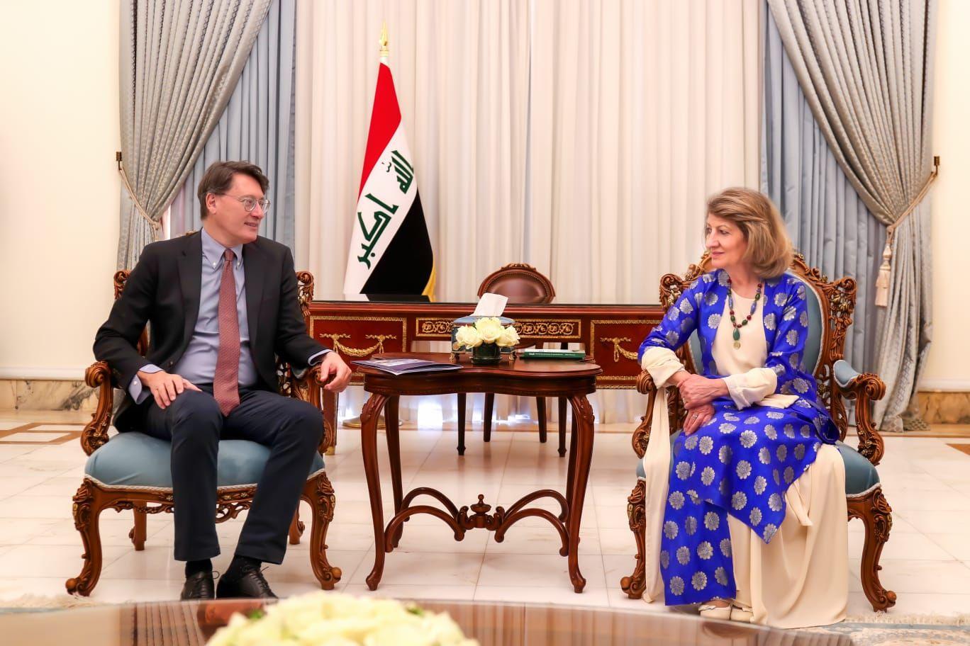 السيدة الأولى تستقبل مدير اليونسكو في العراق.. وتدعو إلى أهمية إدراج مدينة العمادية على لائحة التراث العالمي