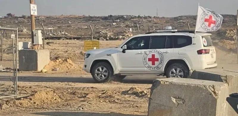 ئیسرائیل: حەماس بەردەوامە لە پێشێلکارییەکانی: ئەو تەرمانەی رادەستکراون هی بارمتەکان نین