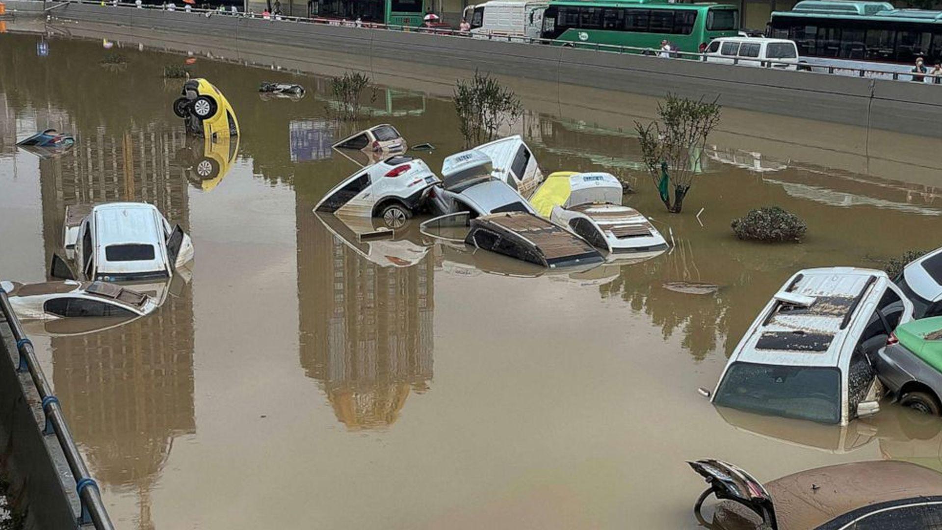 بەهۆی دروستبوونی لافاو لە چین زیاتر لە 40 کەس گیانیان لەدەستداوە