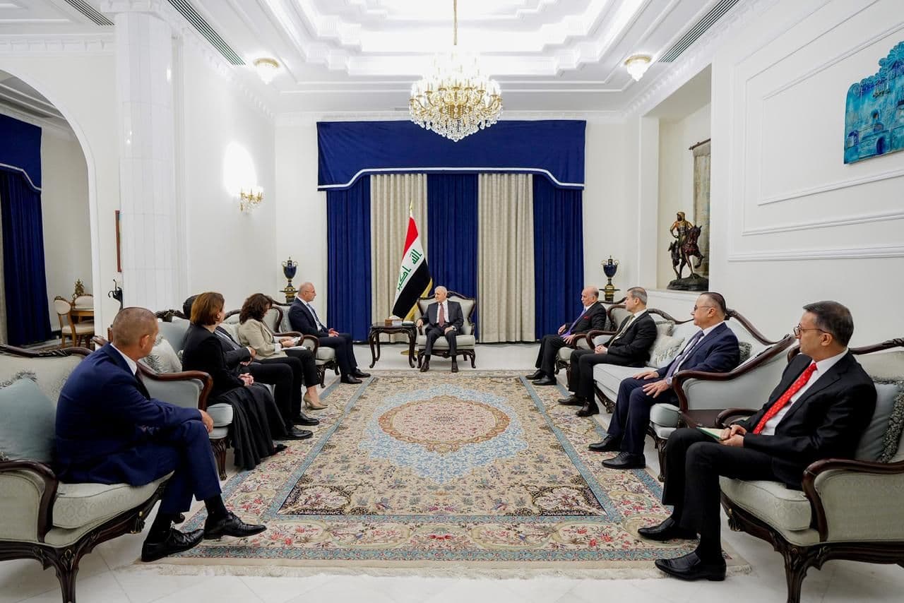 article gallery image