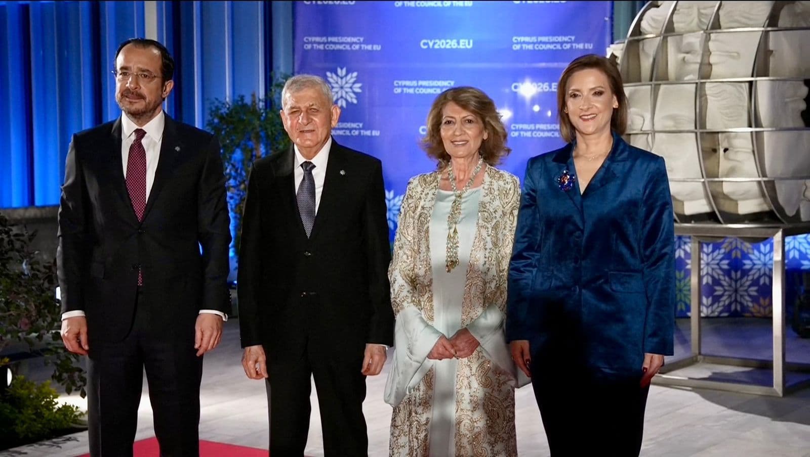 article gallery image