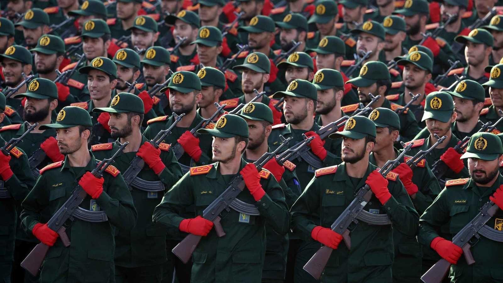 سوپای پاسداران: بەردەوامین لە جێبەجێكردنی ئەركەكانمان بۆ كۆنتڕۆڵكردنی گەروی هورمز