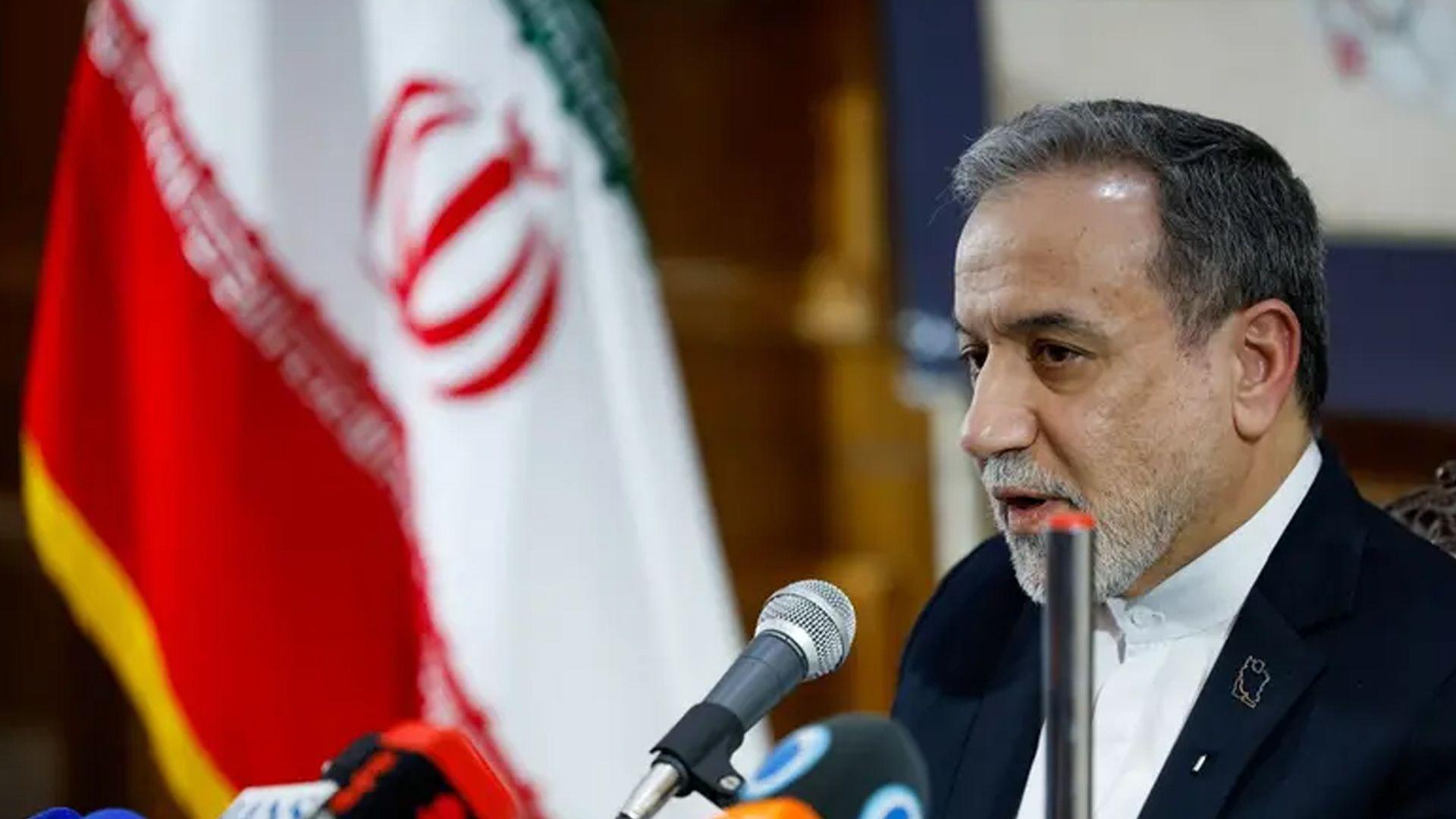 عراقچی: ئەگەر هەڕەشەکان بەردەوام بن دەست بە دانوستاندنی کۆتایی لەگەڵ ئەمریکا ناکەین