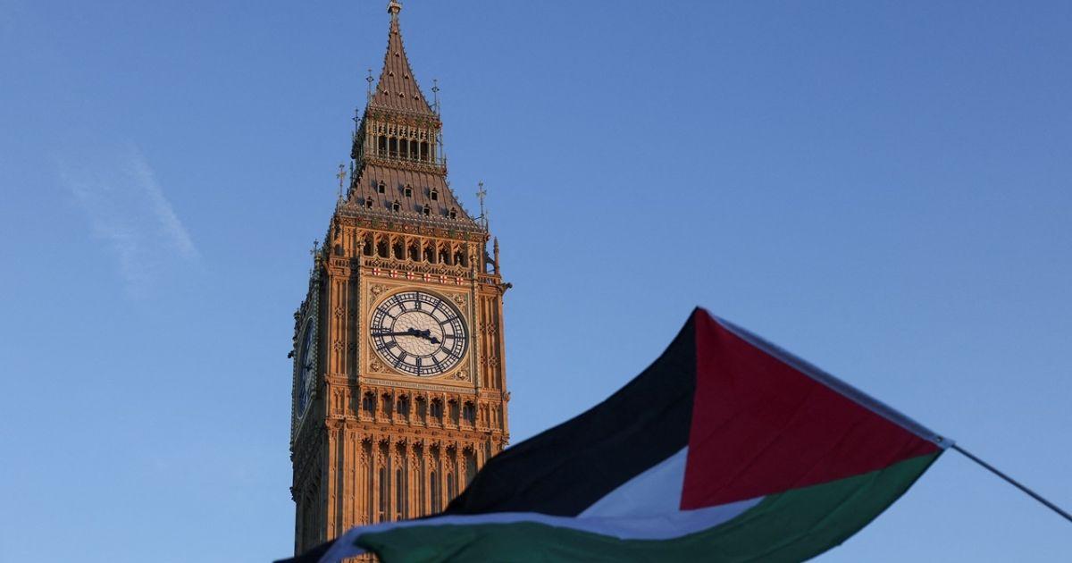 للمرة الأولى... بريطانيا تُدرج دولة فلسطين في خرائطها الرسمية 