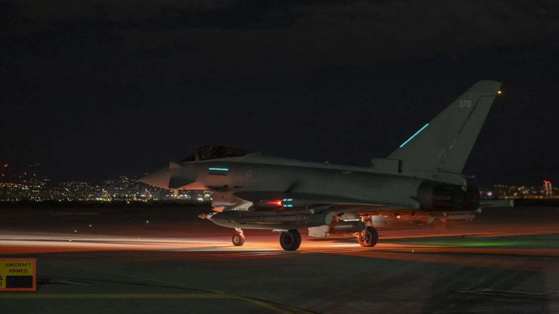 بەریتانیا و فەرەنسا هێرشیانكردە سەر كۆگایەكی چەك و تەقەمەنی داعش لە سوریا