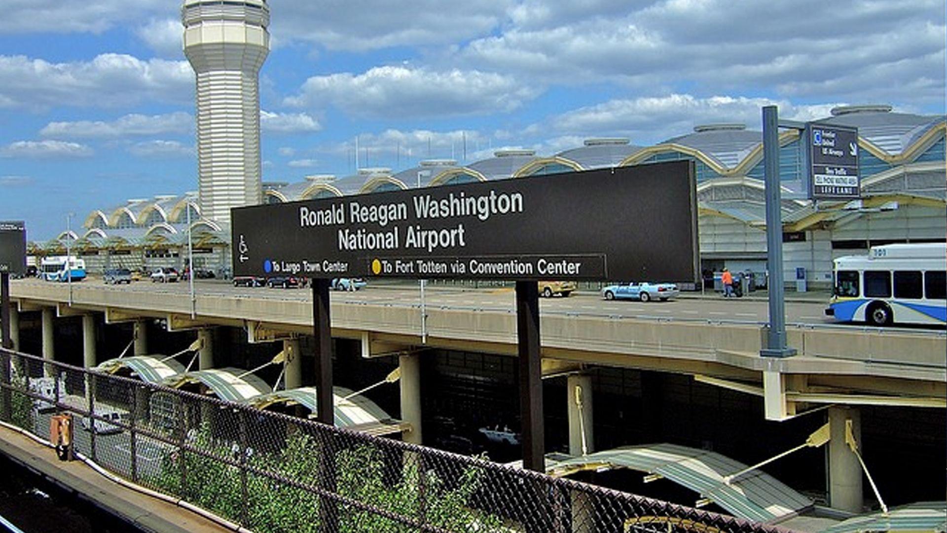 لەسەر فڕۆکەخانەی رۆناڵد رەیگن چی دەزانیت؟