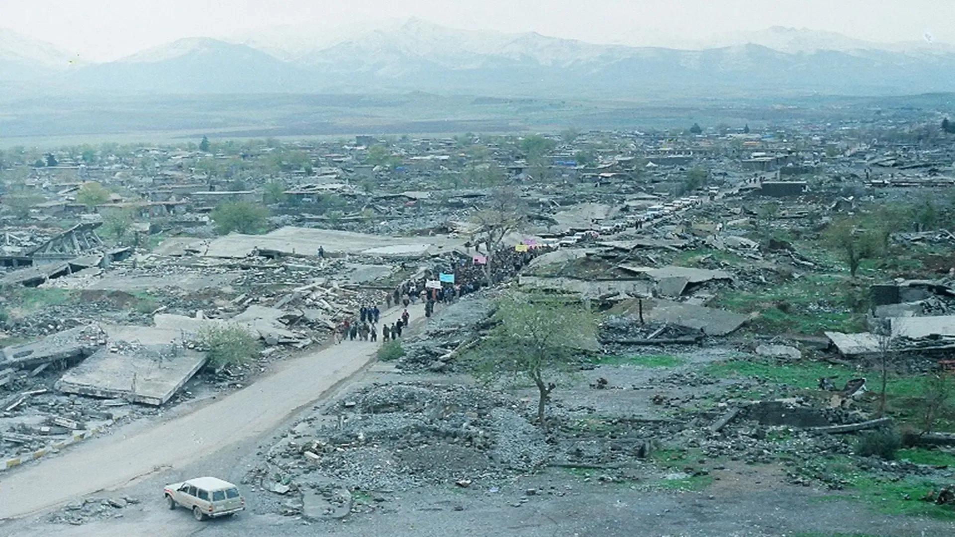 ئەمڕۆ 36 ساڵ بەسەر راگواستنی زۆرەملێی قەڵادزێدا تێپەڕ دەبێت
