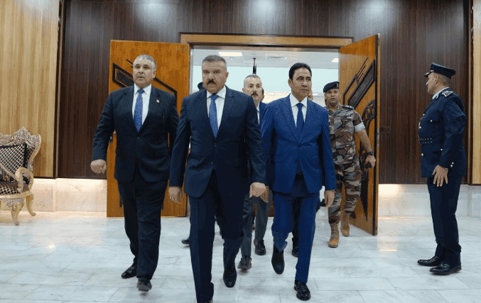   وزير الداخلية يصل الى نينوى على رأس وفد أمني   