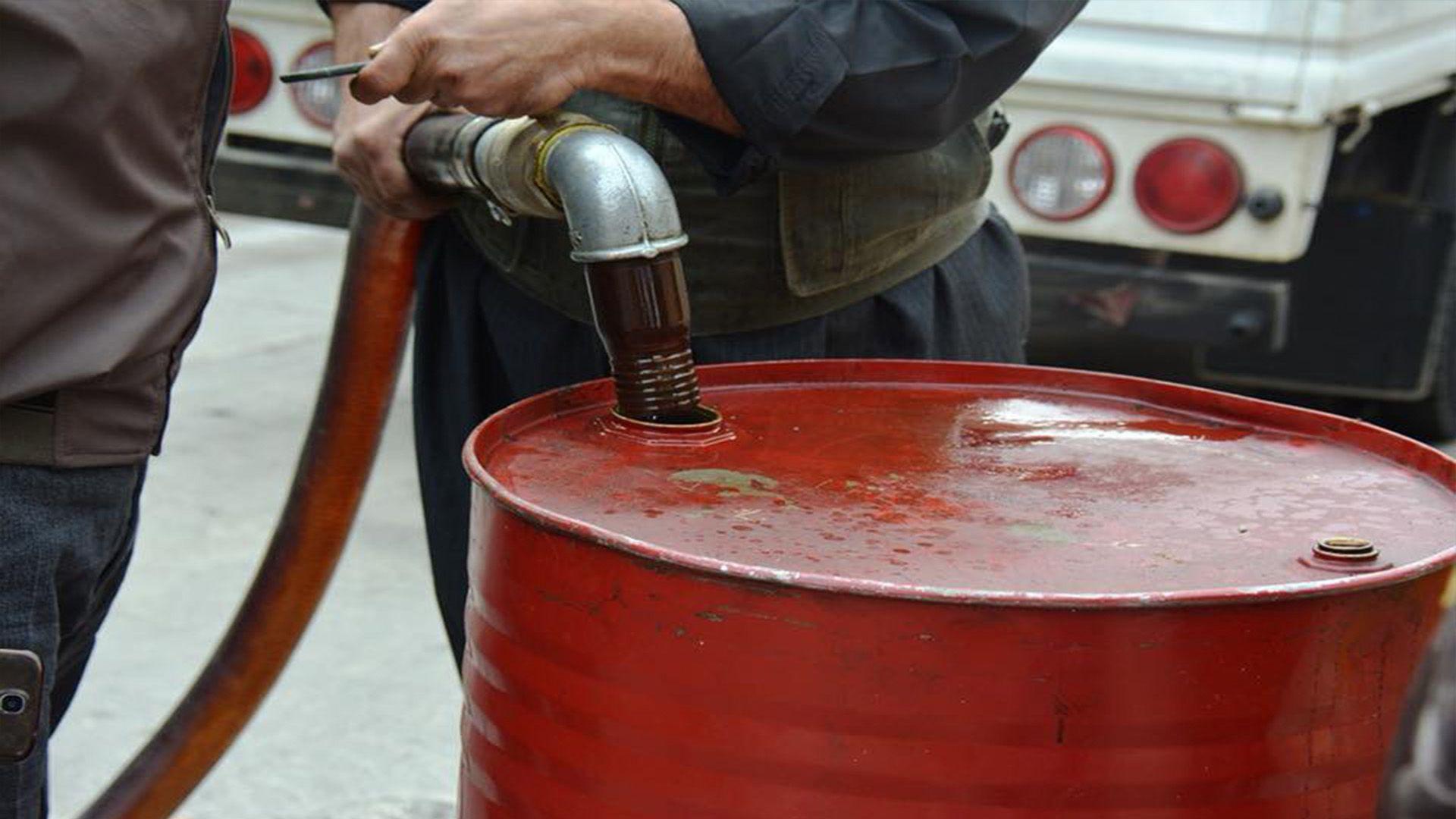 سامانە سروشتییەكان: عیراق 50 ملیۆن لیتر نەوتی سپی بۆ هەرێمی كوردستان دابین دەكات