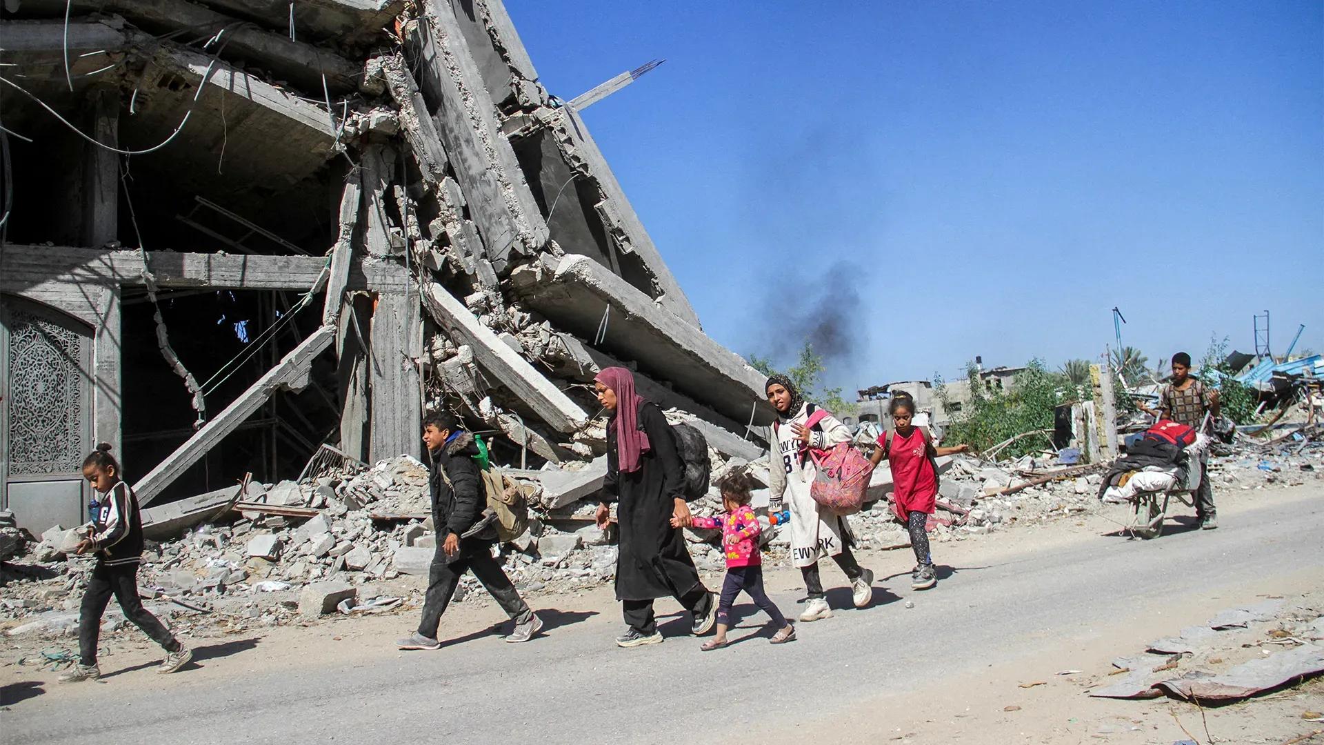 السويد تخصص 45 مليون دولار مساعدات إنسانية عاجلة لغزة