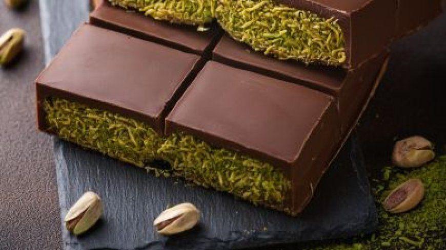 ألمانيا تمنع بيع "شوكولاته دبي" لسبب غريب 
