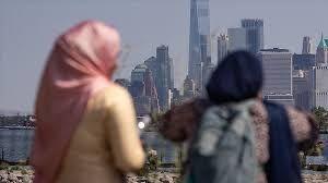 الولايات المتحدة تُرَحل مؤدي حركة حماس عن البلاد