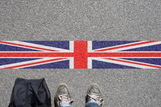   اعتقدت أنه إيراني.. قاضية بريطانية تمنح حق اللجوء لعراقي بـ"الخطأ