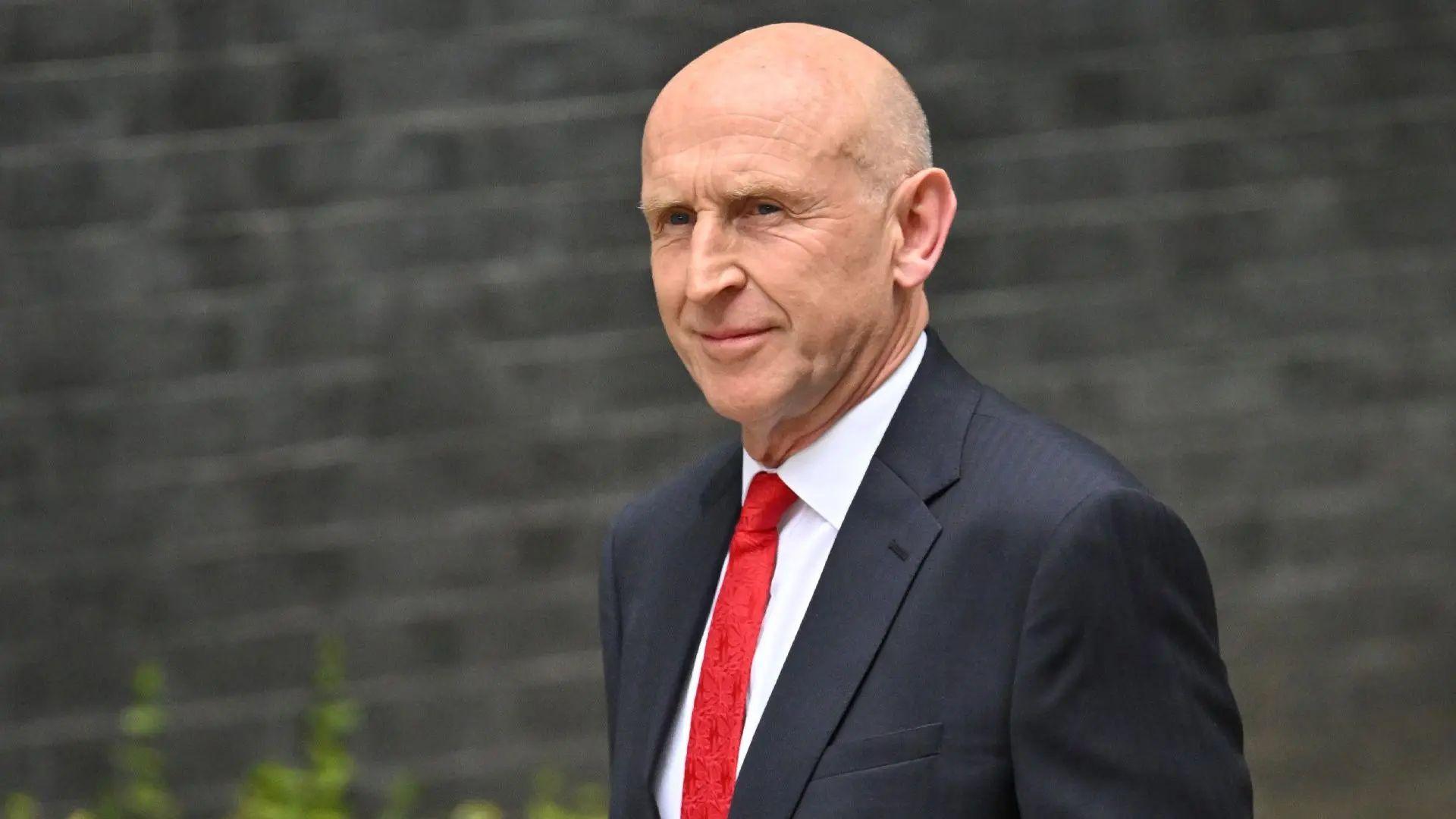 وەزیری بەرگری بەریتانیا: بەریتانیا ئامادەیە لە قۆناغی بەرگرییەوە بچێتە قۆناغی هێرشبەری