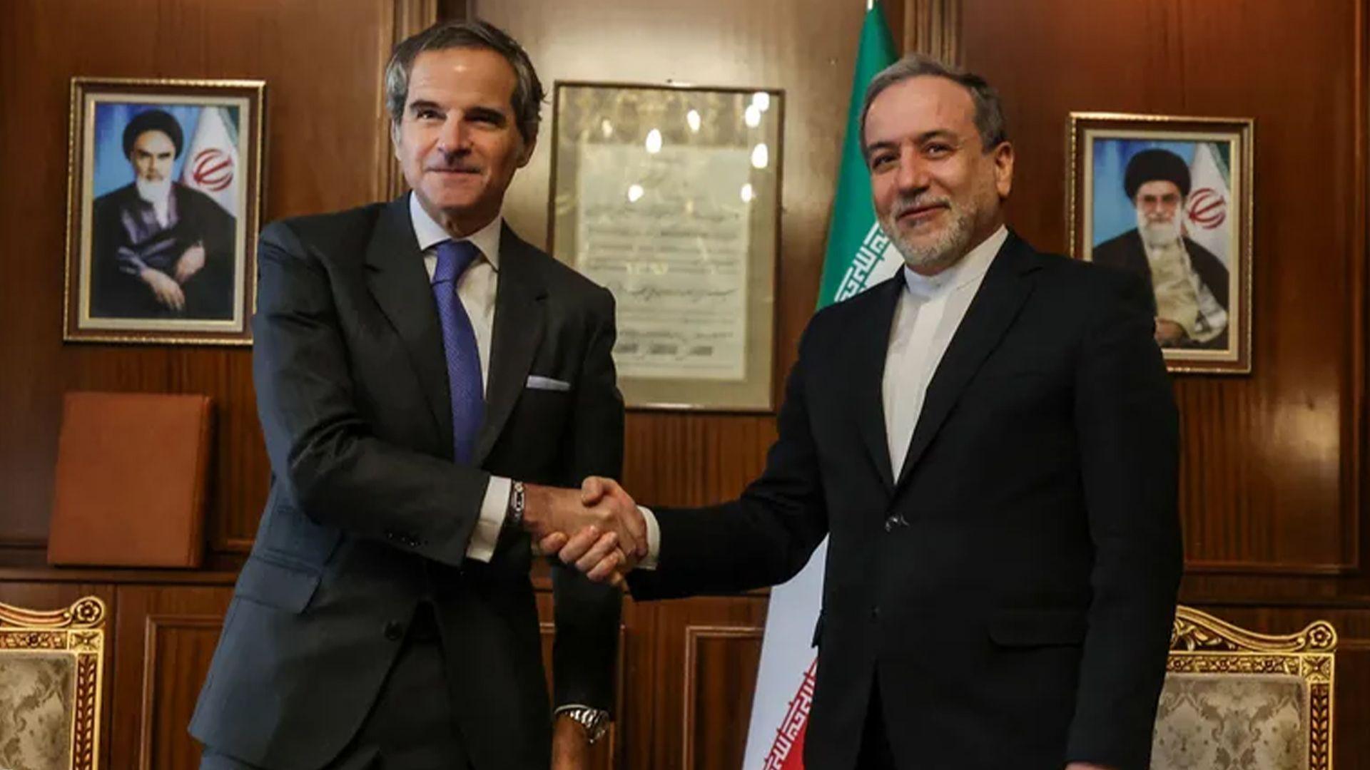 ئەمڕۆ عراقچی و گروسی لە قاهیرە كۆدەبنەوە