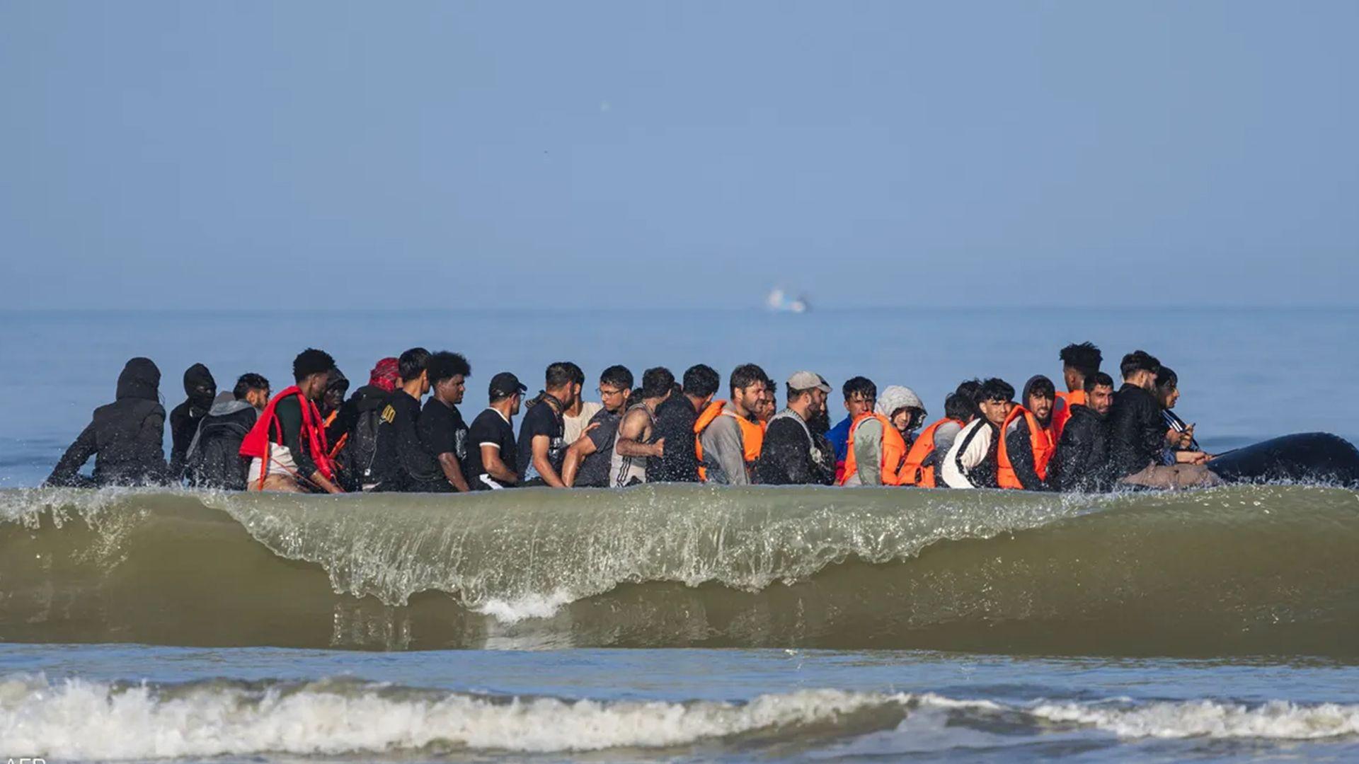 لە ئەمساڵدا 20 هەزار کۆچبەر لە کەناڵی ئینگلیزەوە گەیشتونەتە بەریتانیا