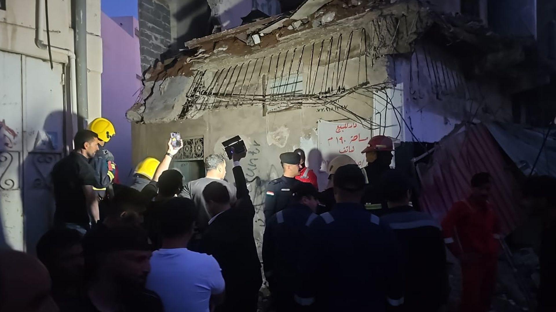 لە کەرکوک خانویەک بەسەر خێزانێکدا روخا 