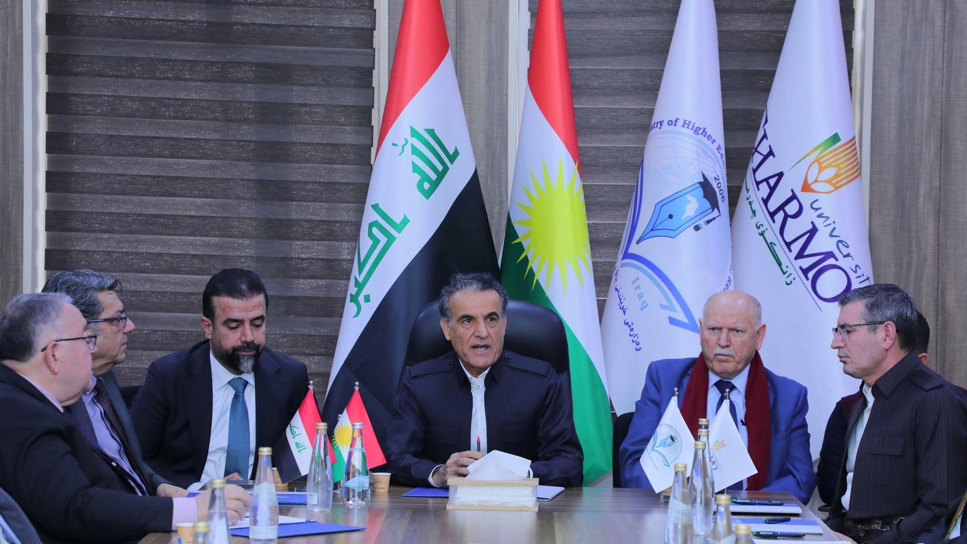 وەزیری خوێندنی باڵای هەرێم بە بڕی 400 ملیۆن دینار هاوکاری دارایی و کۆمەکی گەیاندە چەمچەماڵ و زانکۆی چەرموو