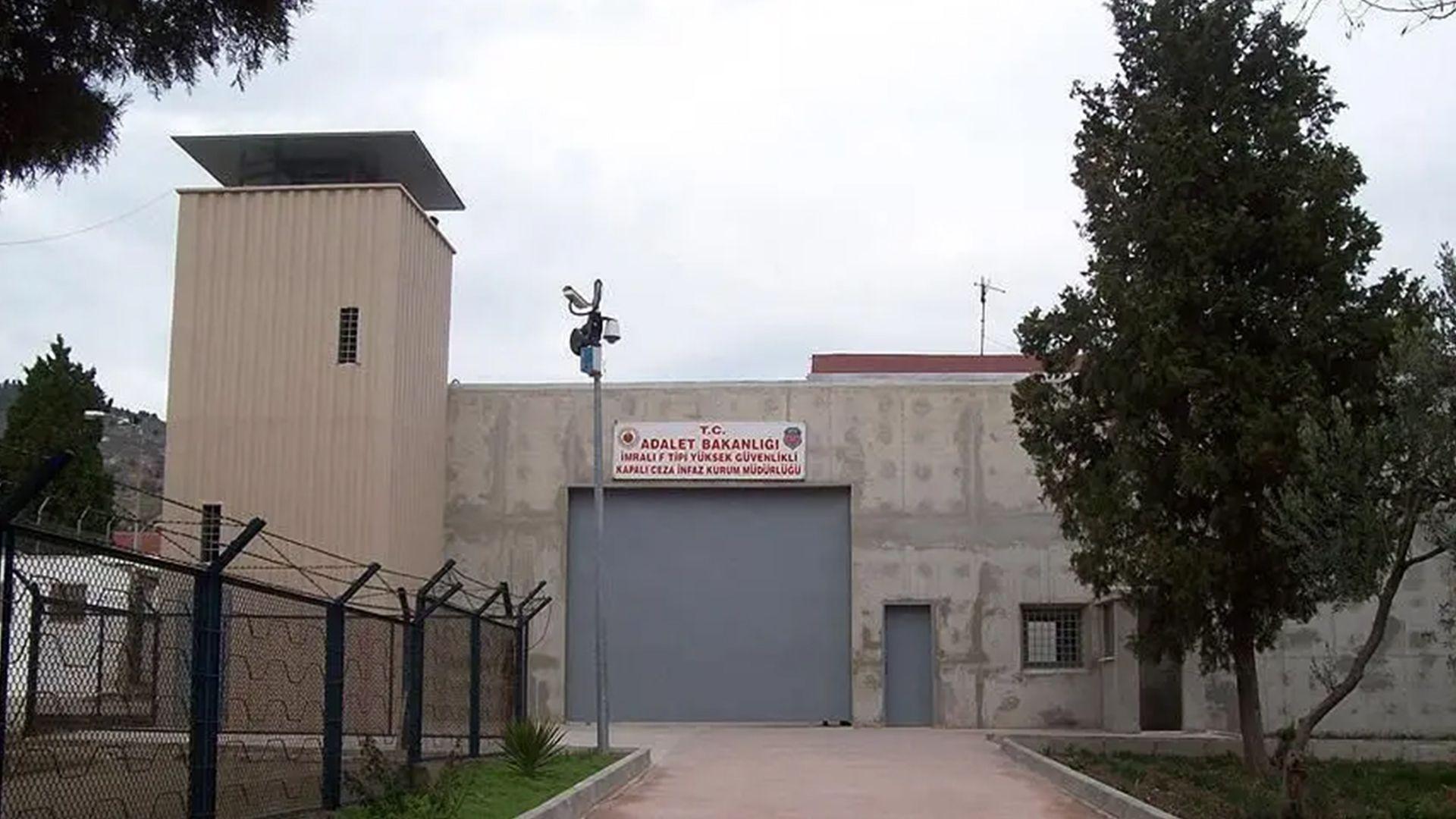 وەفدی ئیمراڵی دەم پارتی جارێكی تر سەردانی ئۆجەلانی كرد