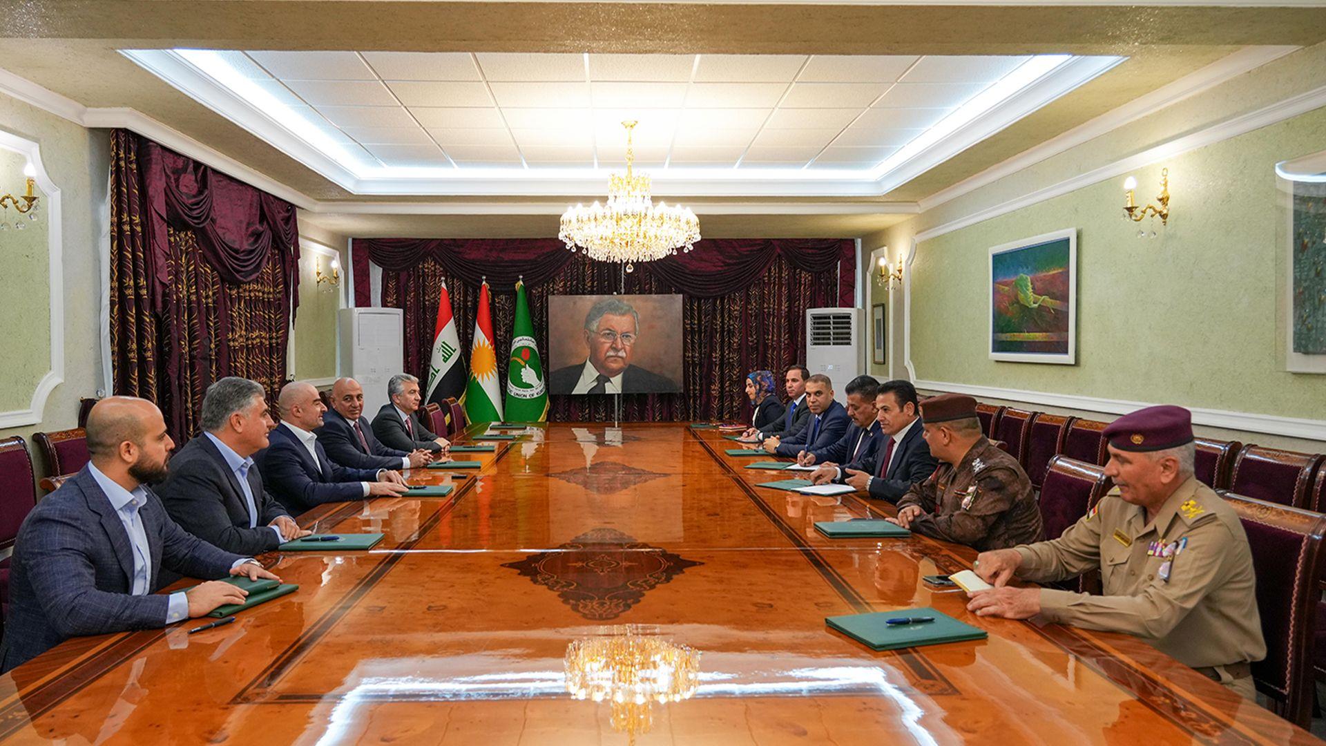 بافڵ جەلال تاڵەبانی  و قاسم ئەعرەجی لە دەباشان کۆبوونەوە