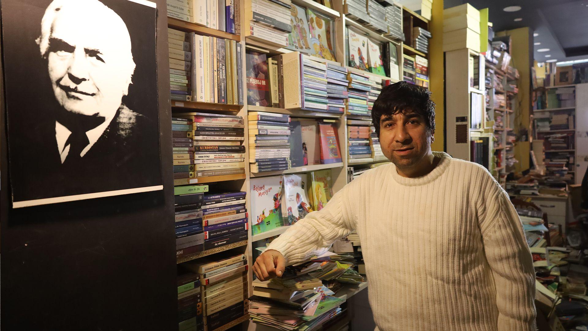 كتێبفرۆشێك لە ئیستەنبوڵ هەڵمەتی كتێبە توركییەكەت بهێنە و كتێبێكی كوردی ببە دەستپێكرد