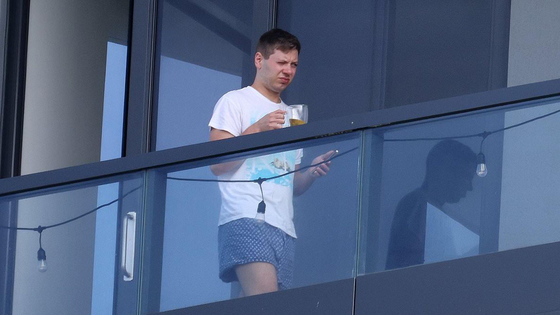 چیرۆكی هەڵاتنی كوڕە گەورەكەی ناتانیاهۆ لە ئیسرائیل مشتومڕی لێدەكەوێتەوە