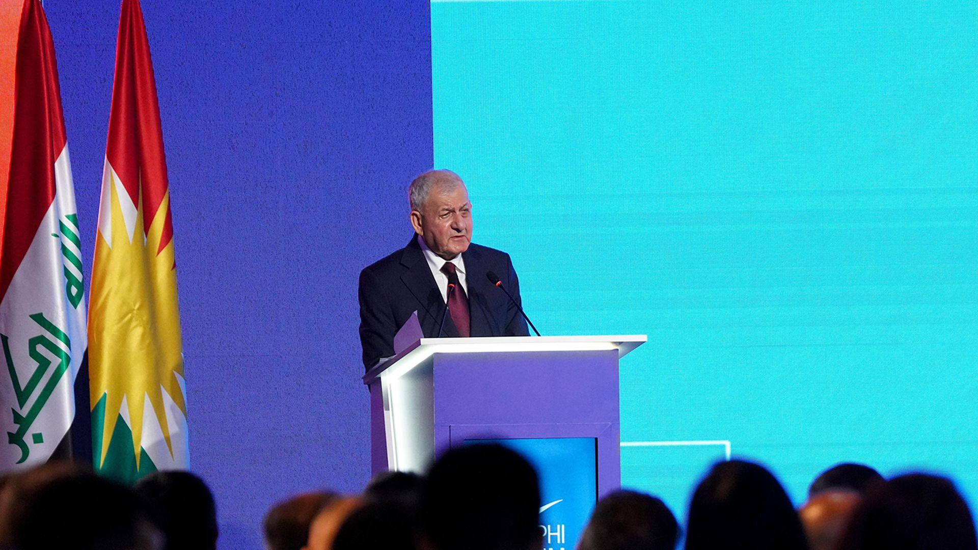 سه رۆک کۆمار به شداری له کۆڕبه ندی ئابووری دێلفی کرد