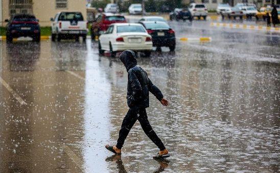 الانواء الجوية: موجة مطرية جديدة مصحوبة بغبار خلال الايام القدمة