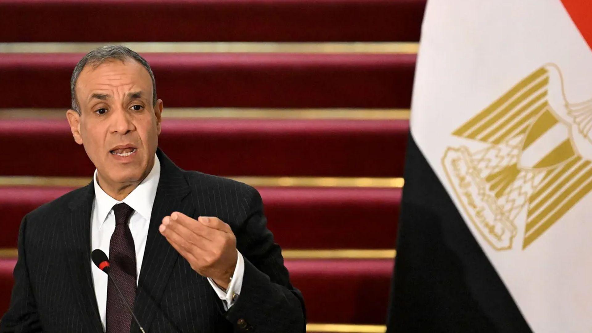 وەزیری دەرەوەی میسر: ئیدارەی راگوزەری غەززە لەلایەن 15 كەسایەتی فەڵەستینییەوە بەڕێوەدەبرێت