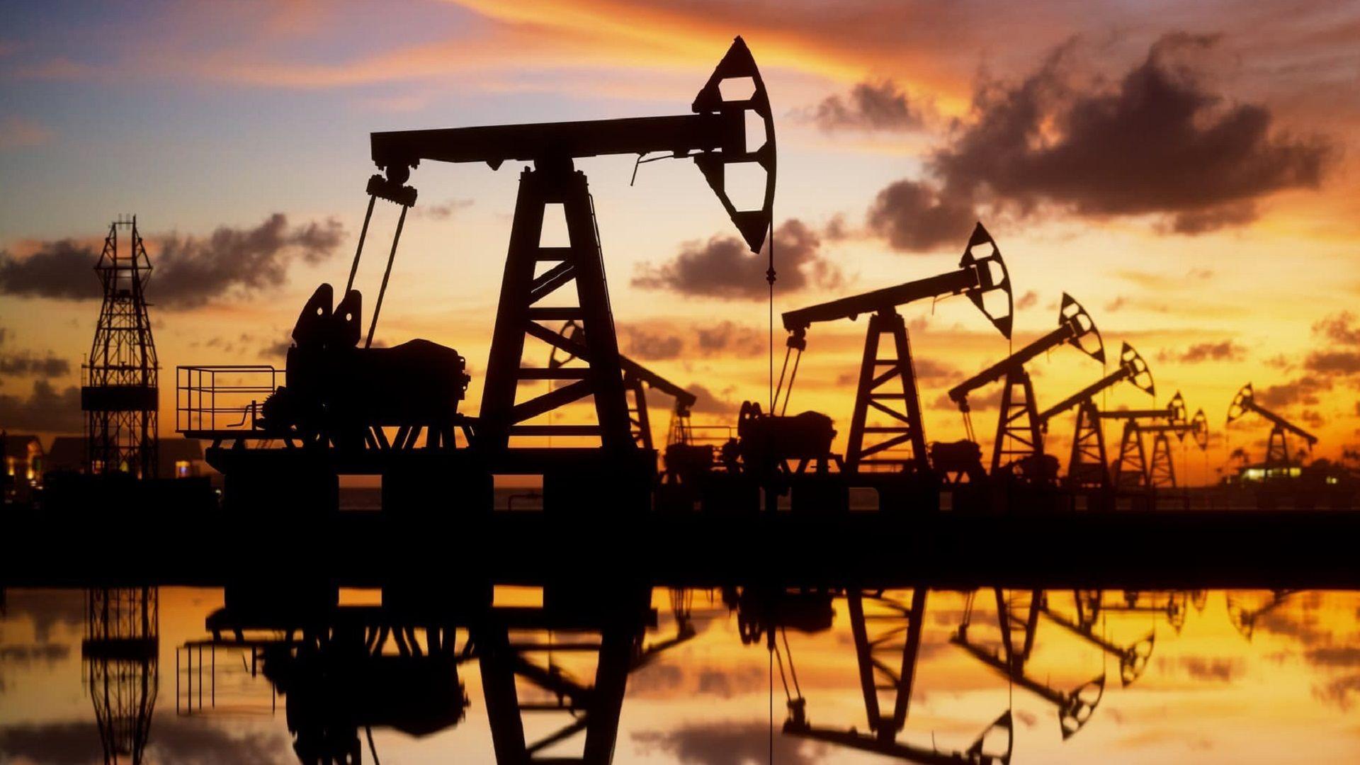 خام برنت يتجاوز عتبة الـ 106 دولارات للبرميل وسط تصاعد التوترات الجيوسياسية