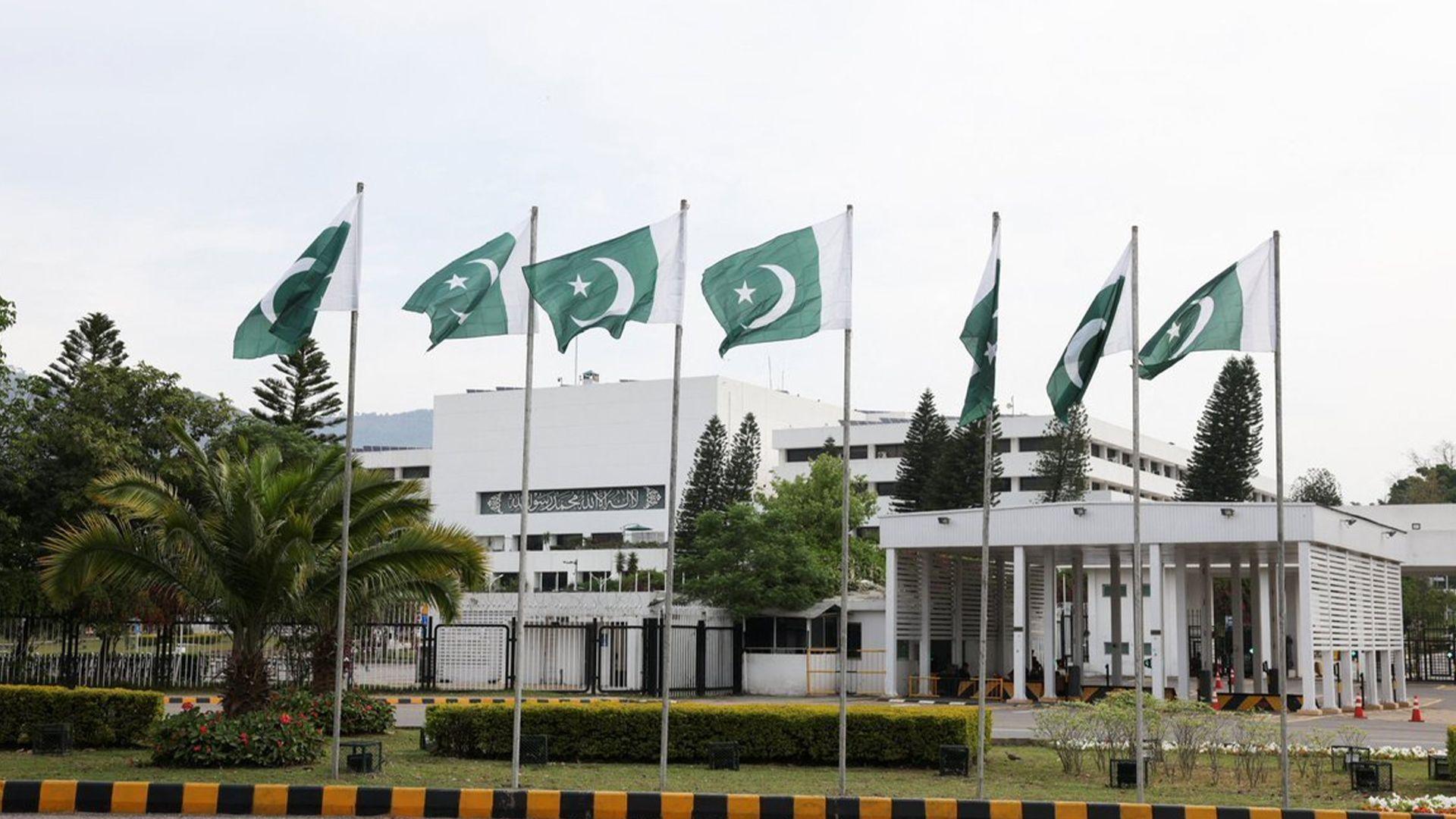 پاکستان داوای درێژکردنەوەی ئاگربەست لە نێوان ئەمریکا و ئێران دەکات