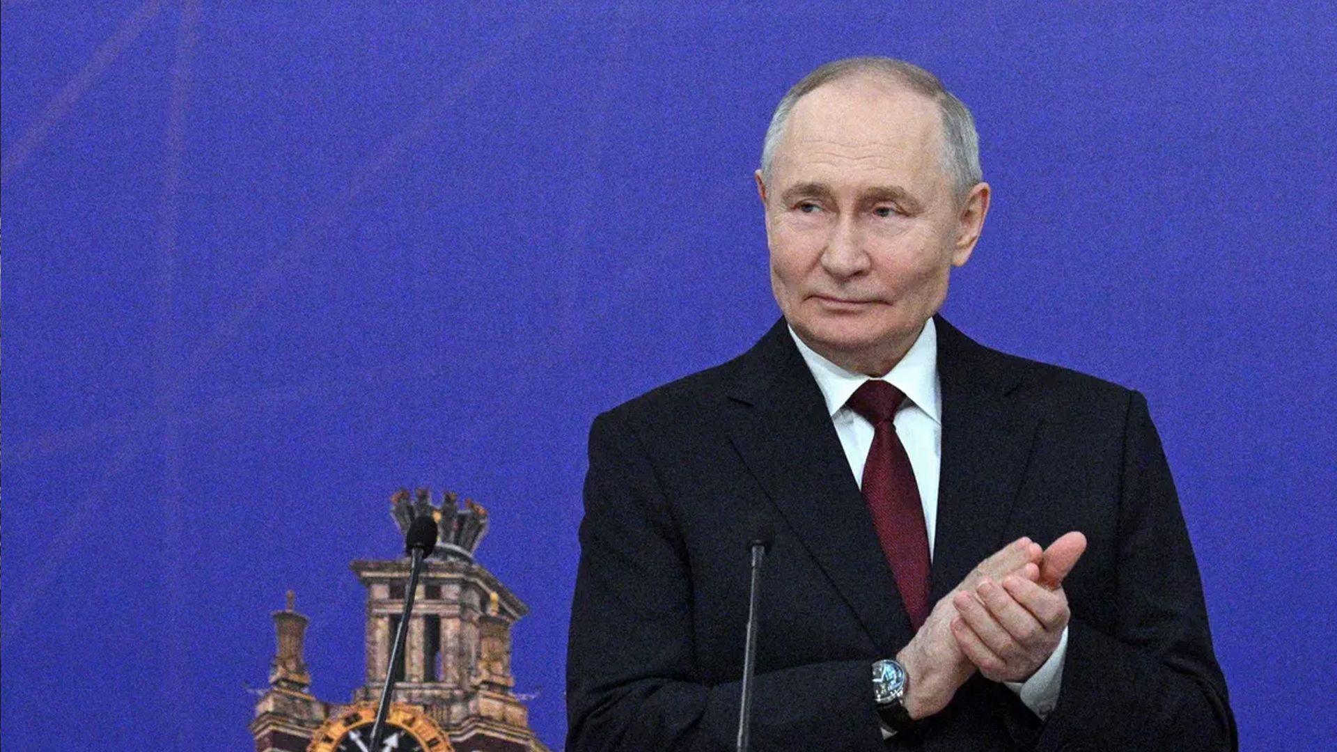 پوتن: گفتوگۆ و دانووستانەكانی ریاز لە كەشێكی دۆستانەدا بەڕێوەچووە