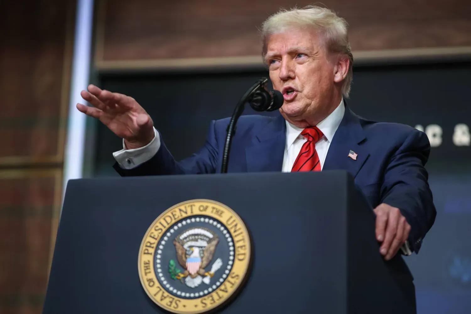 ترمب يوقف المساعدات لنيجيريا ويحث على التأهب العسكري