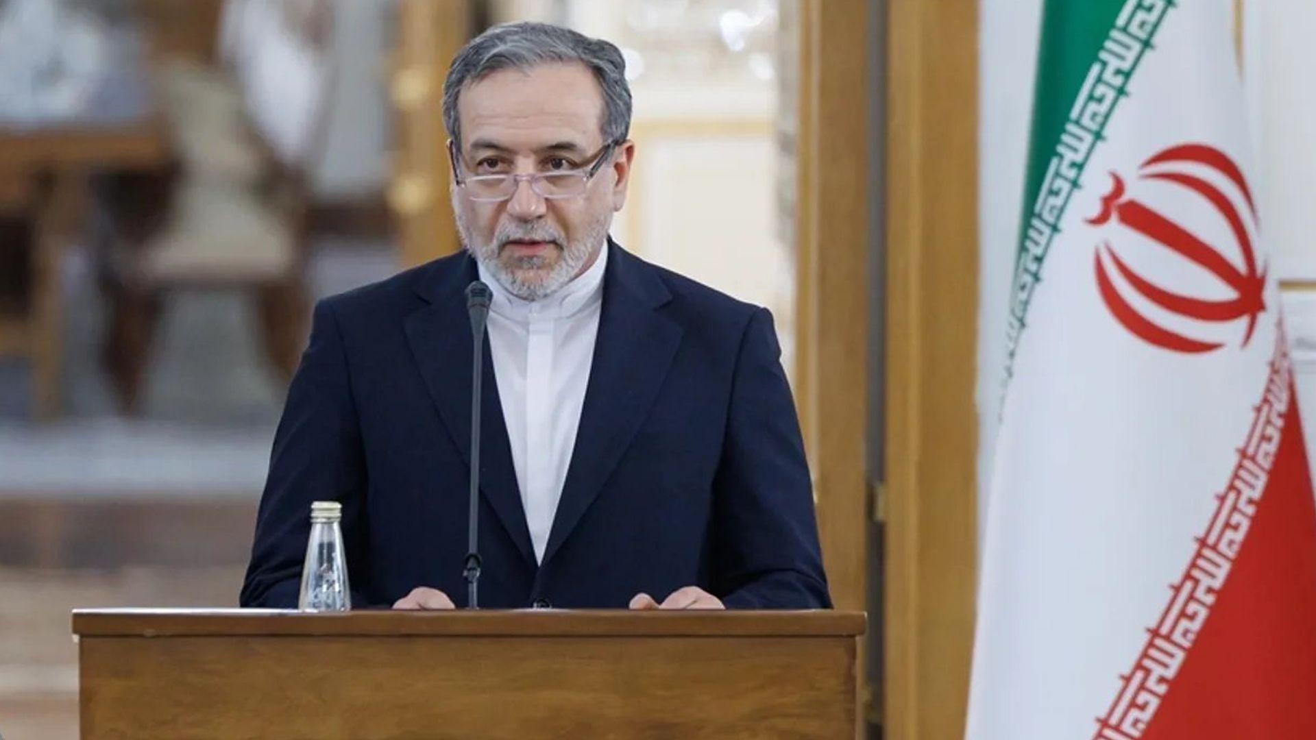 عراقچی: چاوەڕێی وەڵامی كۆتایی نێوەندگرەكان دەكەین