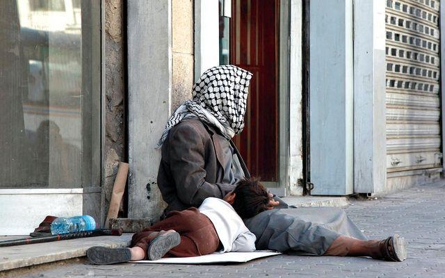  مايحصلون عليه أضعاف راتب الرعاية.. المتسولين في العراق لايقدمون على راتب الرعاية 