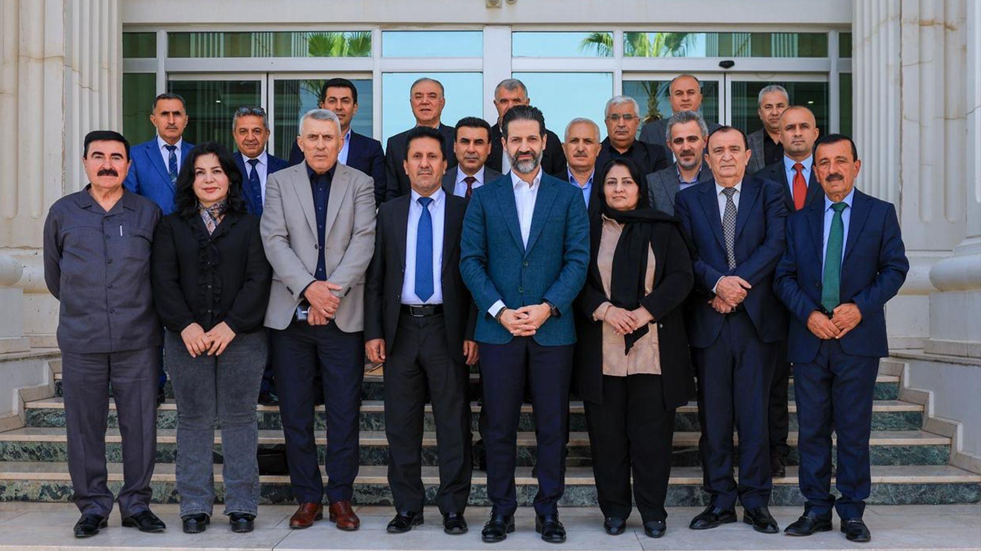 قوباد تاڵەبانی لەگەڵ کادرانی پێشکەوتووی دەڤەری بادینان کۆبووەوە