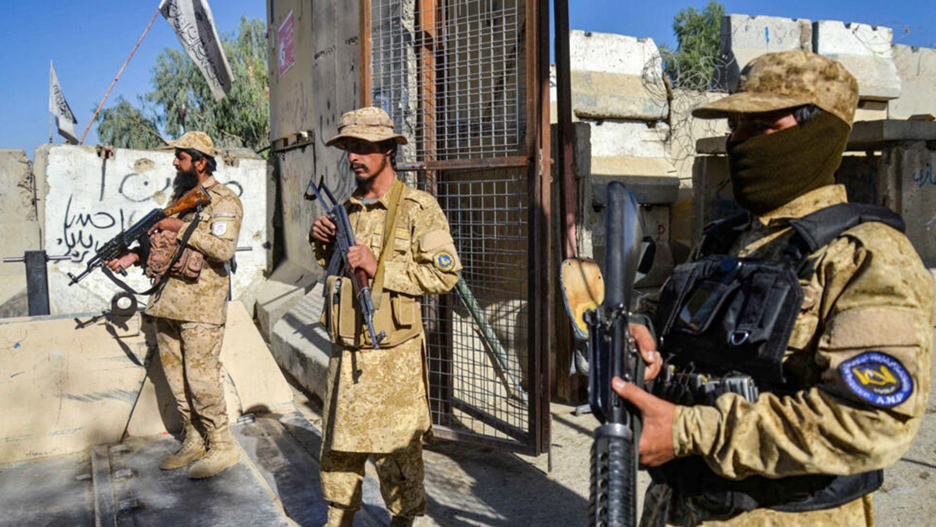 شەڕ و ئاڵۆزییەكانی نێوان پاكستان و ئەفغانستان دەستیپێكردەوە 