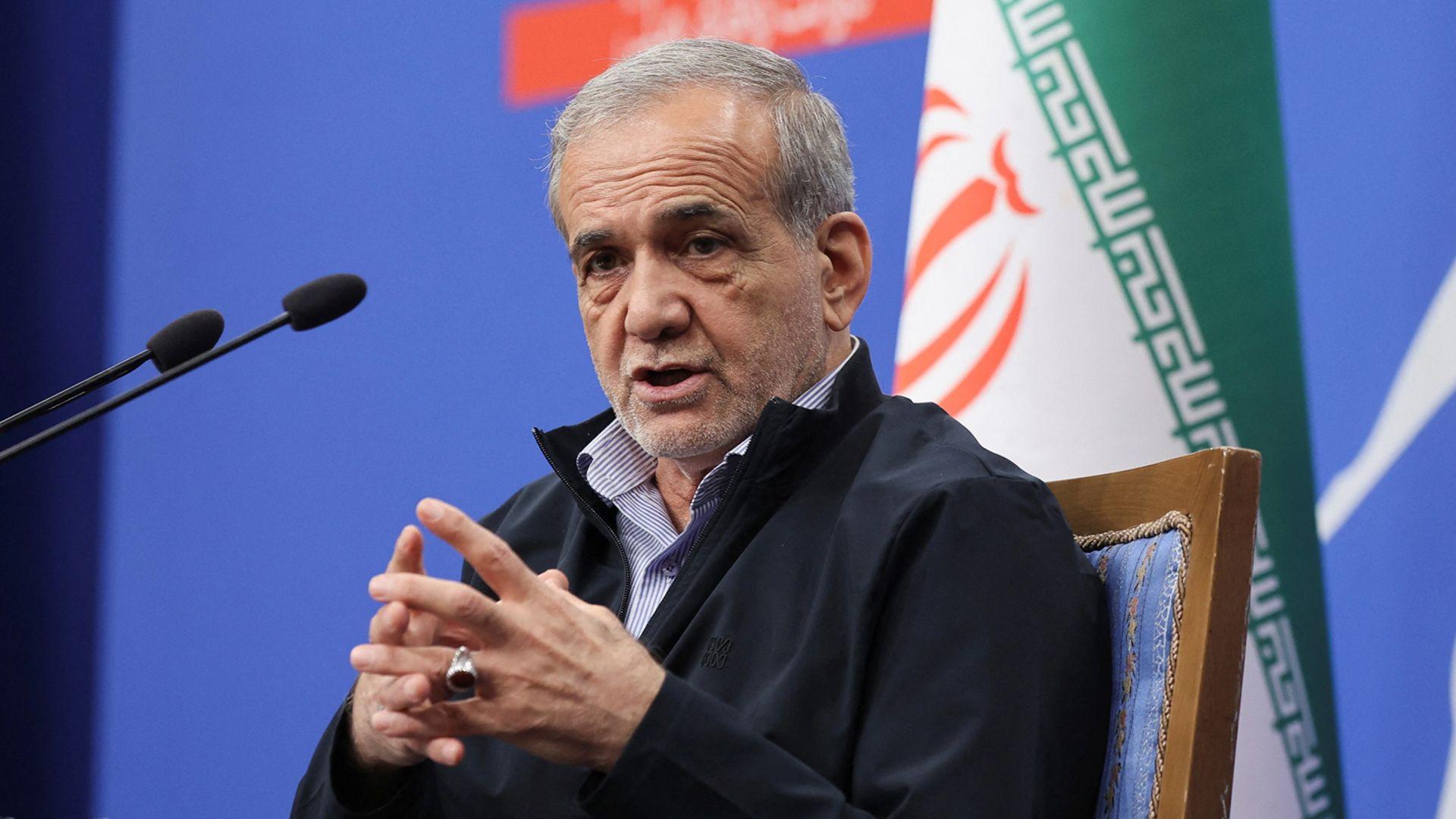 پزیشکیان:  رووبەڕووی فشارێکی زۆری دەرەکی بوینەتەوە  