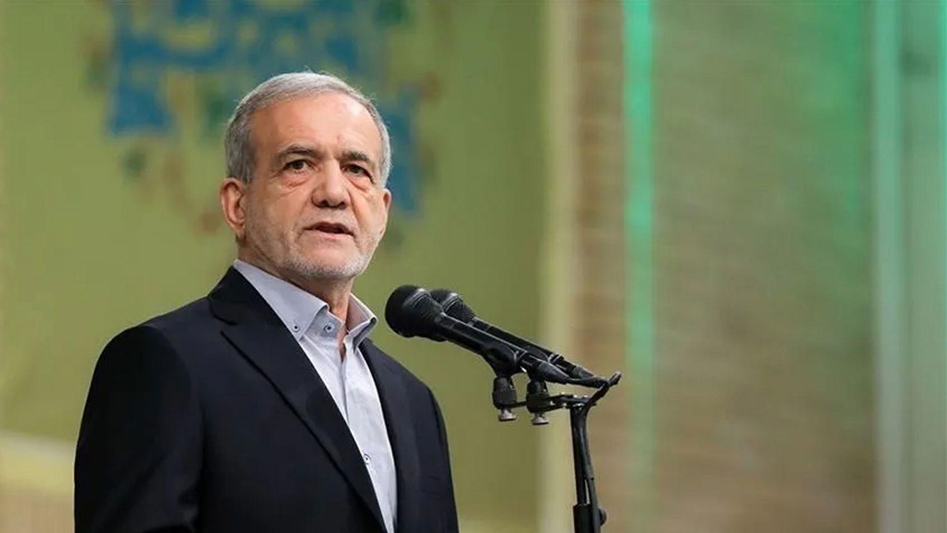 پزیشکیان: دەستبەرداری یۆرانیۆمی پیتێنراو دەبین بە رێژەی 60% لە چوارچێوەی یاسا نێودەوڵەتییەکاندا