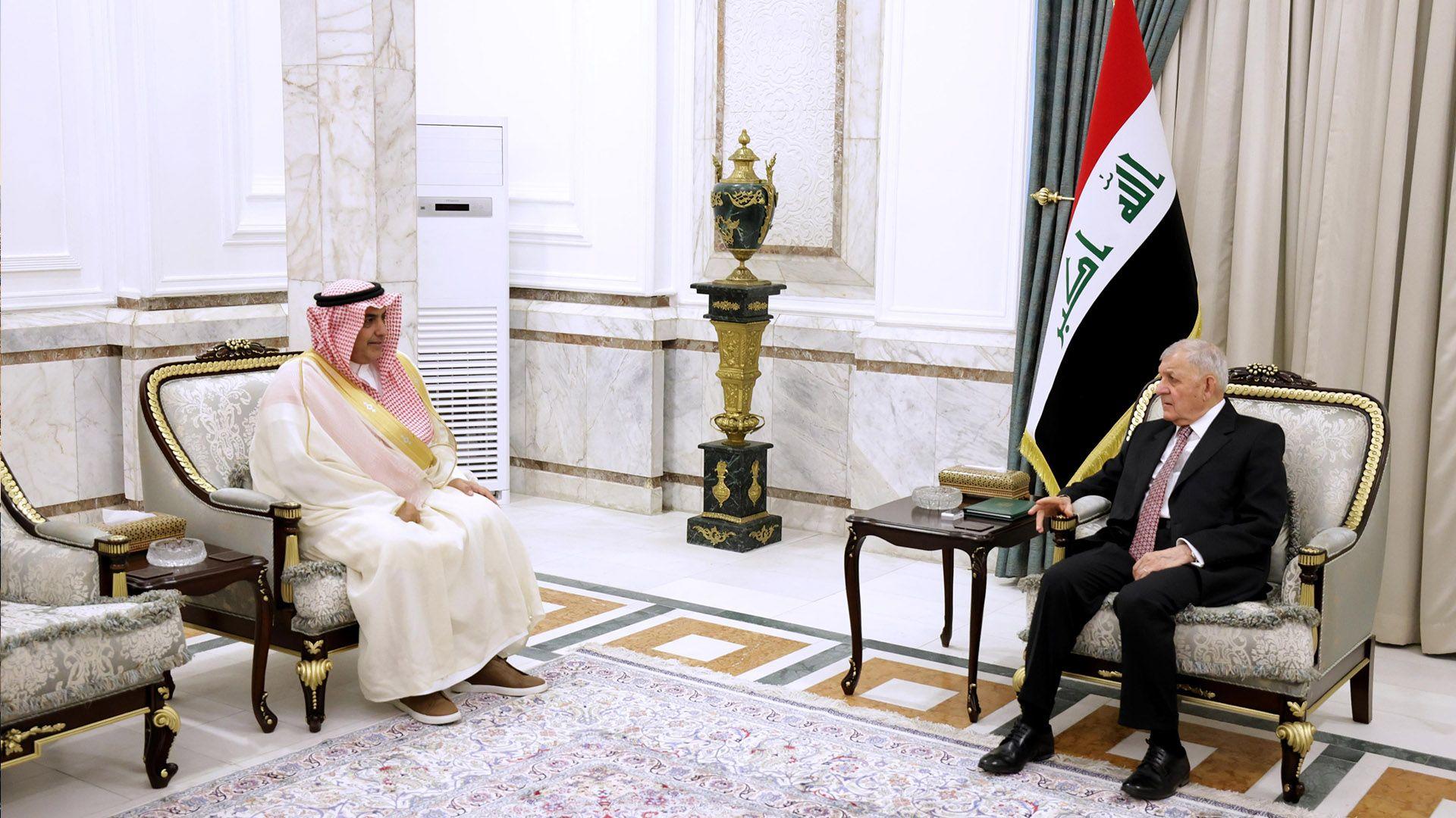 سەرۆک کۆماری عیراق پێشوازی لە باڵیۆزی عەرەبستانی سعودی دەکات