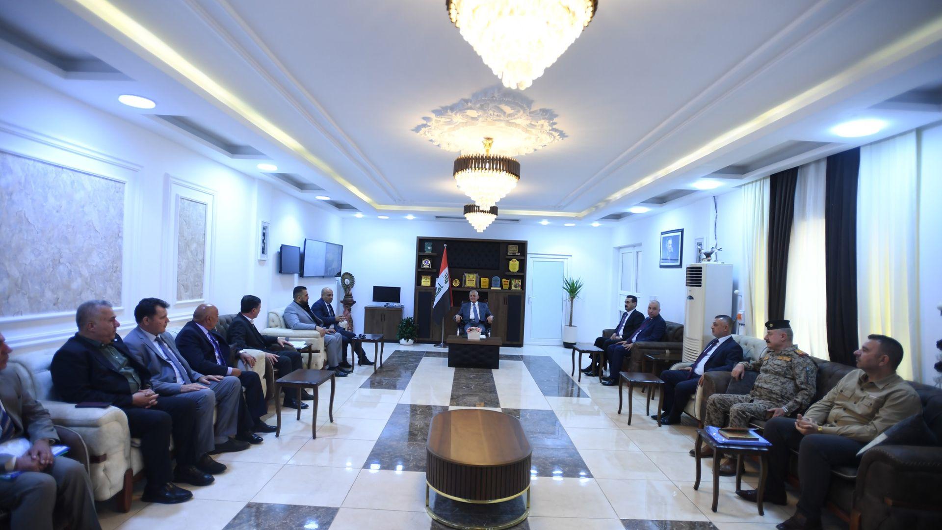 سەرۆک کۆمار لەگەڵ قایمقامی قەزای خانەقین و بەڕێوەبەرانی یەکە کارگێڕییەکان کۆبووەوە