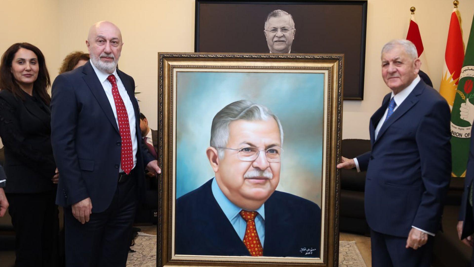 لە ساڵیادی دامەزراندنی یەکێتیی نیشتمانیی کوردستان سەرۆک کۆمار سەردانی مەکتەبی سیاسی یەکێتی لەبەغداد کرد