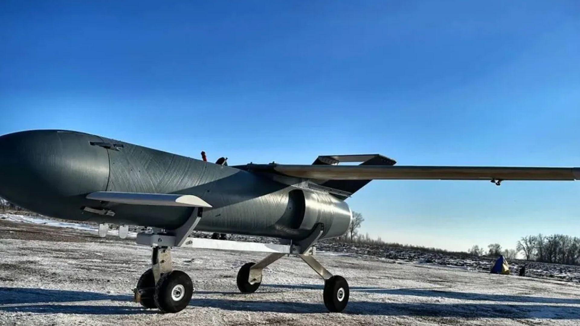 أوكرانيا تكشف عن صاروخ فلامنغو بمدى يصل لـ3000 كم في تحد للقوات الروسية