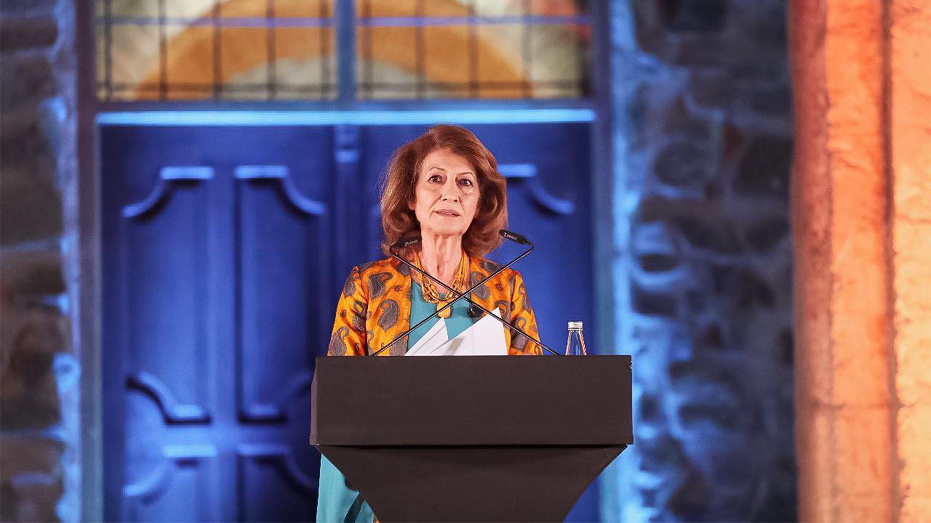 شاناز ئیبراهیم ئەحمەد بۆ کۆچی دوایی مامۆستا ئیبراهیم ئەحمەد پەیامێکی بڵاوکردەوە