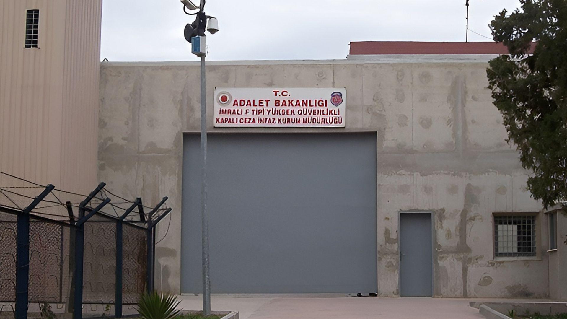 بڕیارە دوای جەژن وەفدی ئیمراڵی سەردانی ئۆجەلان بكەن