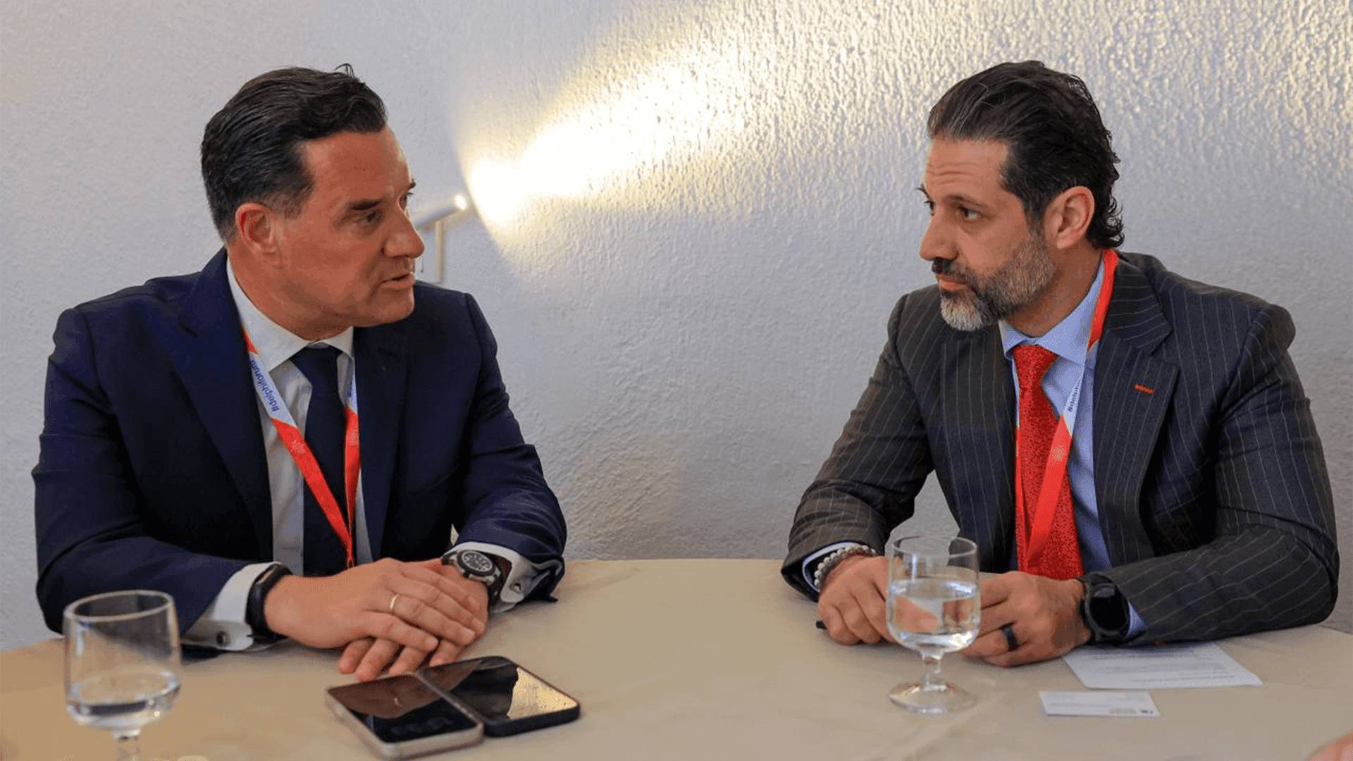 قوباد تاڵەبانی لەگەڵ وەزیری تەندروستیی یۆنان کۆبووەوە