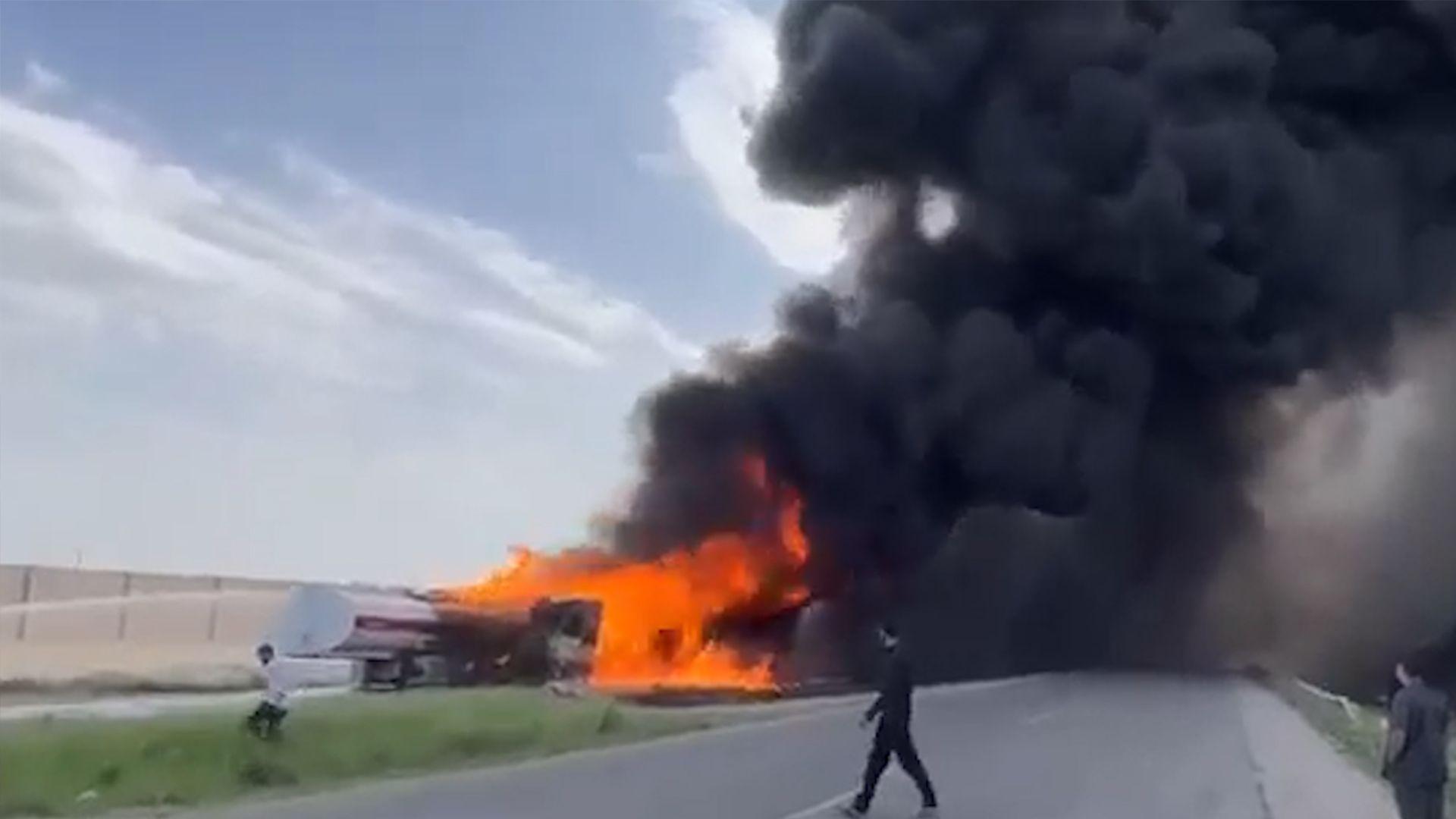 دوو تانکەری سووتەمەنی لەسەر رێگای کەرکوک-چەمچەماڵ  گڕیان گرت