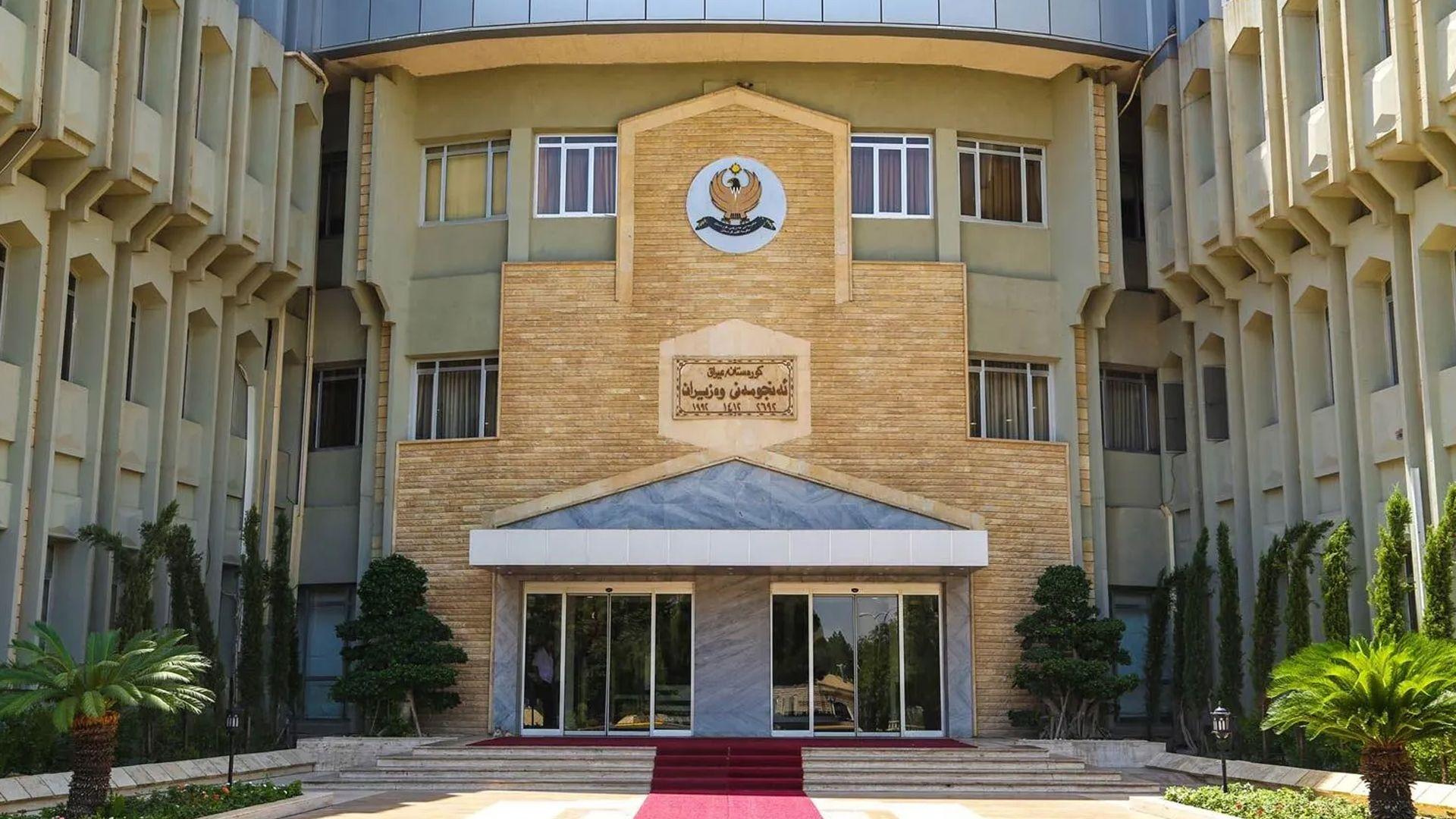 لە کۆبوونەوەی سبەینێی ئەنجومەنی وەزیراندا چارەسەری کێشەی بەنزین تاووتوێ دەکرێت