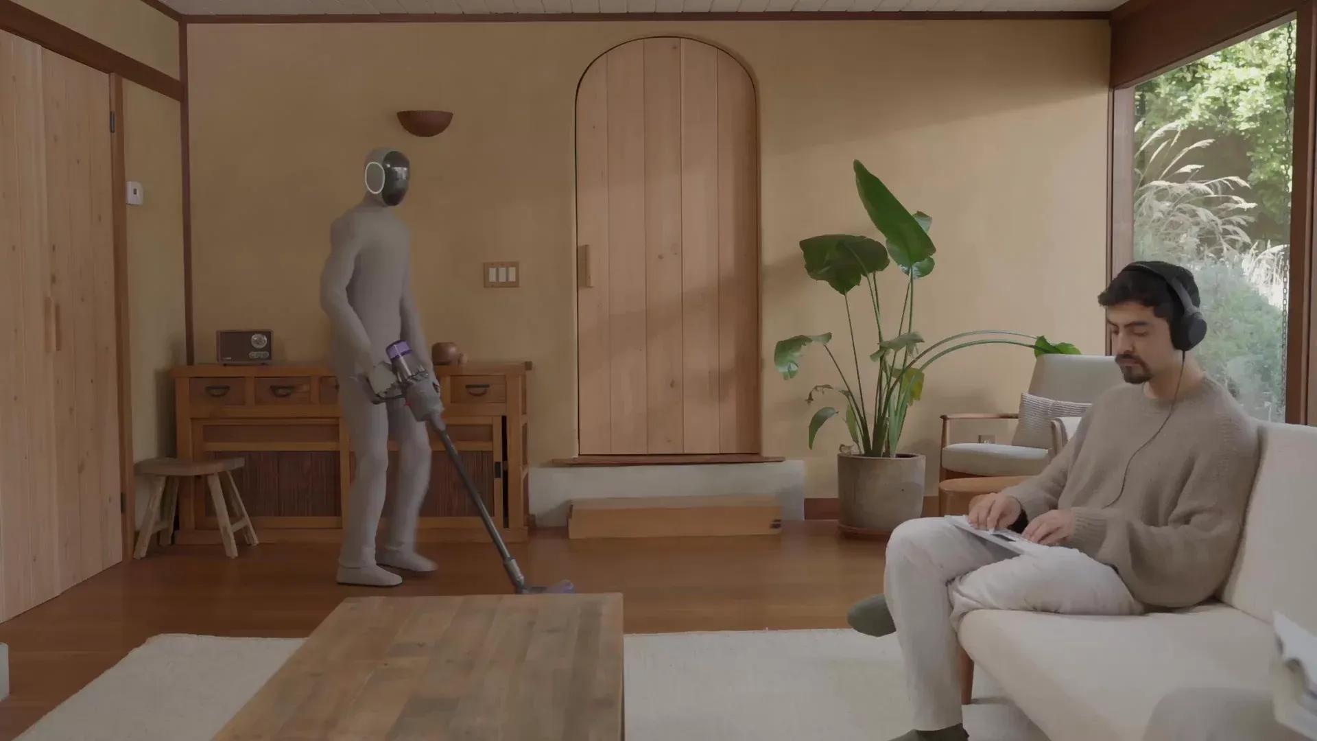 إطلاق روبوت بشري متطور قادر على أداء المهام المنزلية والتجارية بذكاء ودقة