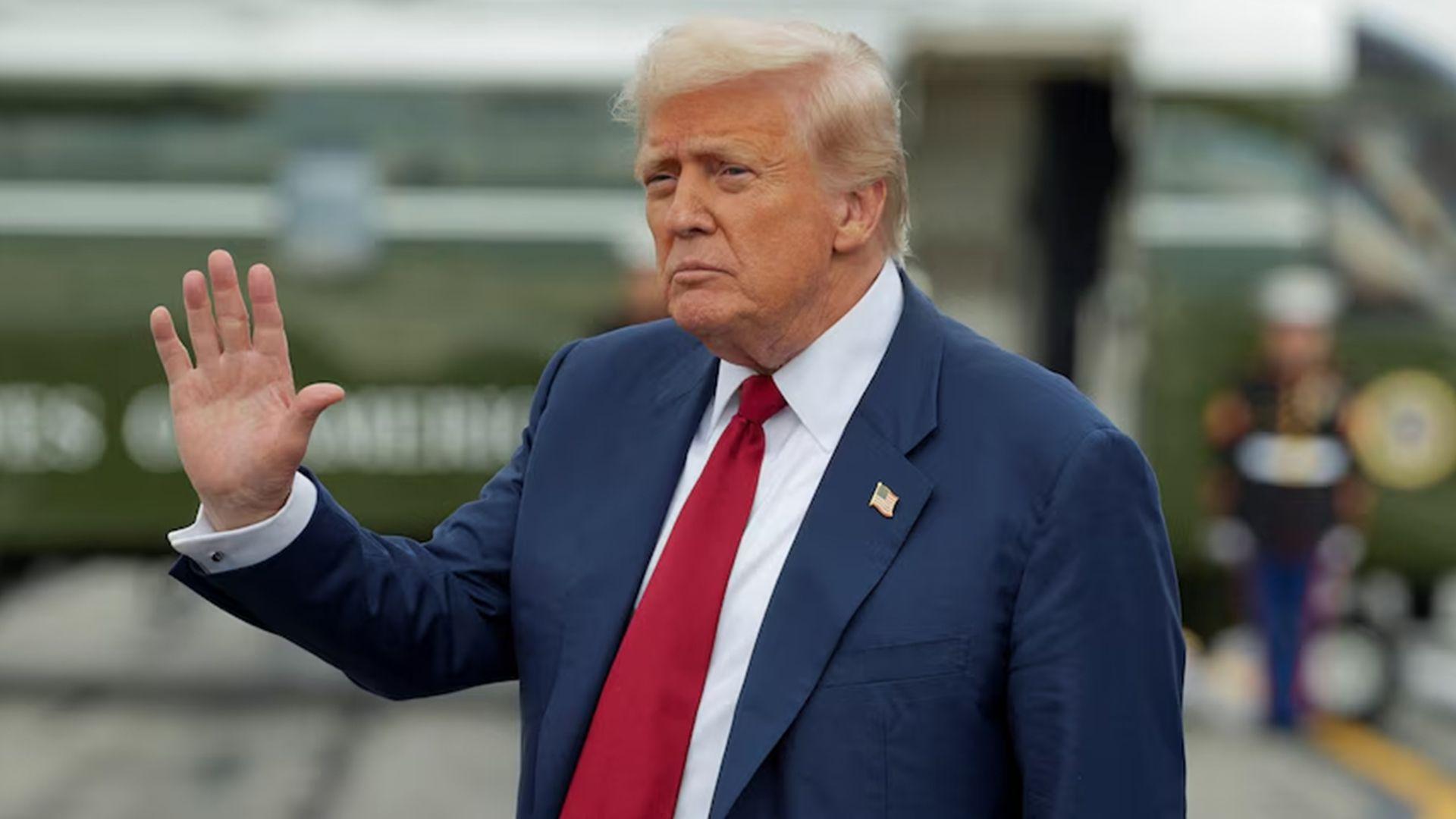 ترامب: من الممكن عقد اجتماع مع بوتين وزيلينسكي قريبا 